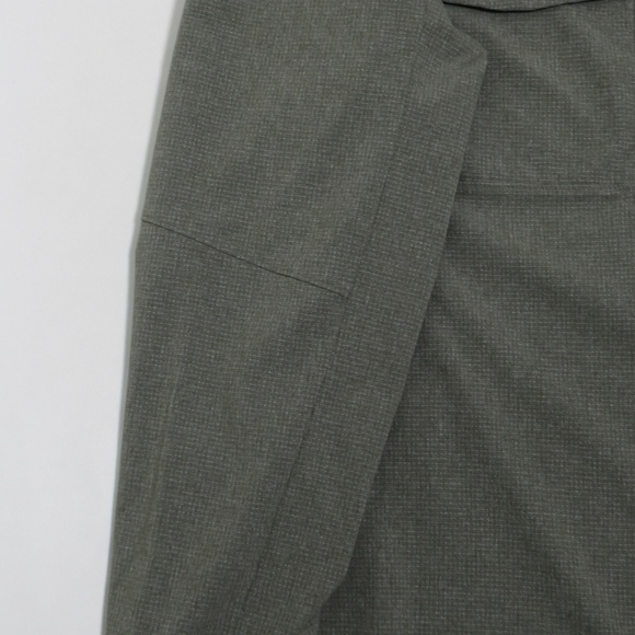 Lululemon Men's Airing Easy Overshirt Heatherd Medium Olive Size L - Picture 4 of 12